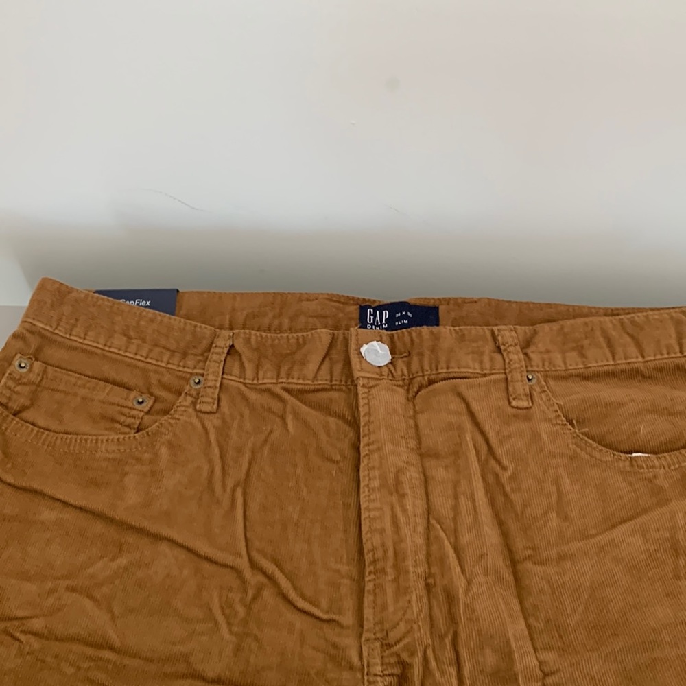 Gap Cords New with Tags—- Size 38x30